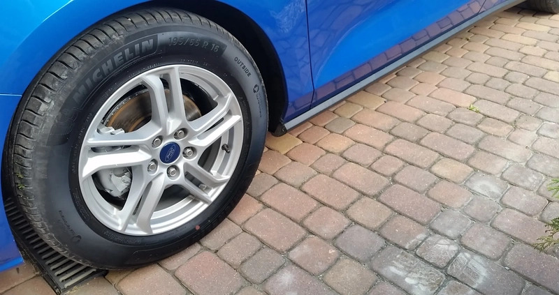 Ford Focus cena 68500 przebieg: 67800, rok produkcji 2020 z Wyśmierzyce małe 704